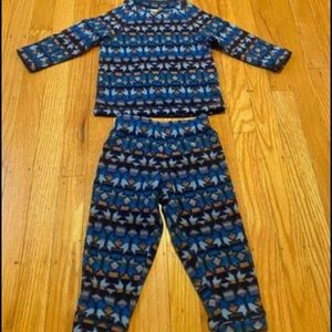 Patagonia baby 12-18mo fleece set